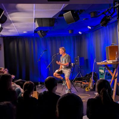 Pxl 20250912 173714990.mp